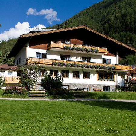 Ferienhaus Alpina Kals am Grossglockner Ngoại thất bức ảnh